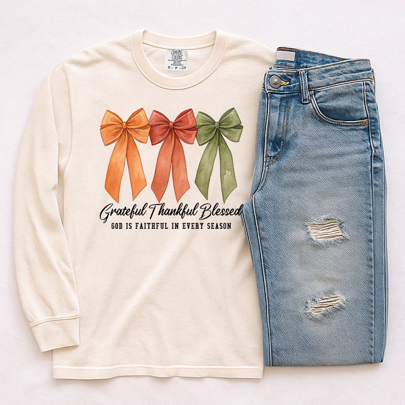 Grateful Thanksful Blessed Bow Trio - T-SHIRT SIZE
