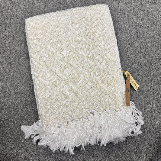 Diamon Knitted Throw - Creme